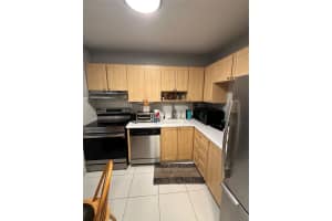 4 Abbey Ln 208, Delray Beach, FL 33446 - MLS#F10515055