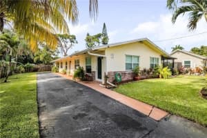 872 NE 36th St A, Oakland Park, FL 33334 - MLS#F10515056