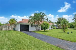 241 Sw 13th St, Boca Raton