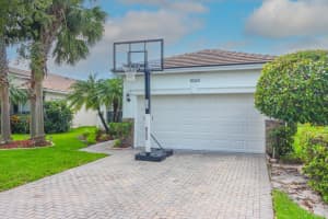 10110 SW Chadwick Dr, Port Saint Lucie, FL 34987 - MLS#F10515078