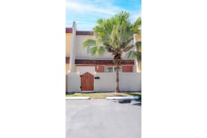 7500 NW 75th St 7500, Tamarac, FL 33321 - MLS#F10515111