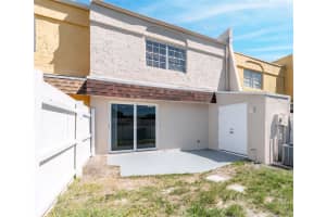 7500 NW 75th St 7500, Tamarac, FL 33321 - MLS#F10515111