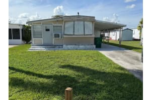 8510 Sw 21st St, Davie