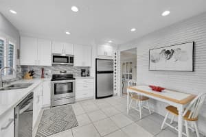 920 SE 4th Ave, Pompano Beach, FL 33060 Sold 11/03/25