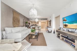 1000 Brickell Plz 4214, Miami, FL 33131 - MLS#F10515152