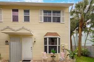 1877 NE 15th Ave 1877, Fort Lauderdale, FL 33305 - MLS#F10515192