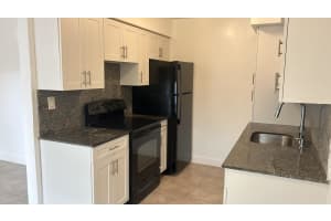 1140 SW 30th St A, Fort Lauderdale, FL 33315 - MLS#F10515200