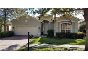 19130 Stonebrook St, Weston
