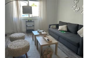 1821 Ne 62nd St 303, Fort Lauderdale