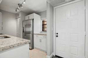 11652 NW 11th St, Pembroke Pines, FL 33026 - MLS#F10515247