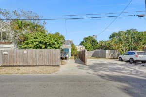 301 SW 9th, Fort Lauderdale, FL 33315 - MLS#F10515262