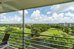4015 W Palm Aire Dr 907, Pompano Beach, FL 33069 Sold 08/20/25