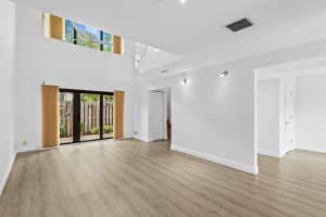 360 City View Dr, Fort Lauderdale, FL 33311 - MLS#F10515303