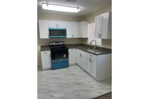 688 NW 21st St, Pompano Beach, FL 33060 - MLS#F10515339