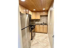 MLS# F10515365, Fort Lauderdale, Florida 33304