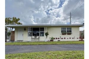 2441 Gulfstream Dr, Miramar, FL 33023 Sold 08/26/25