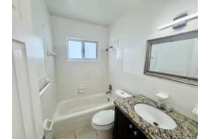 5819 NW 17th Pl 16, Sunrise, FL 33313 - MLS#F10515386