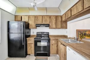 10434 Sunrise Lakes Boulevard, Sunrise, FL 33322 - MLS#F10515388