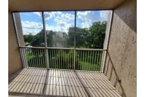 8720 Shadow Wood Boulevard, Coral Springs, FL 33071 - MLS#F10515413