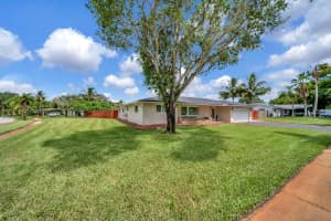 6755 Curry Cir, Margate, FL 33068 Sold 10/10/25