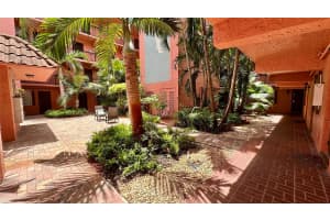 670 Tennis Club Dr 308, Fort Lauderdale, FL 33311 - MLS#F10515429
