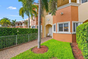 919 17th Way, Fort Lauderdale, FL 33304 Sold 03/20/26