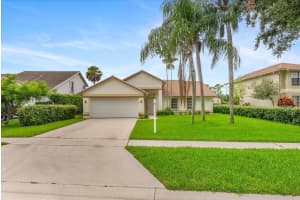 9888 Cross Pine Ct, Lake Worth, FL 33467 Sold 08/15/25