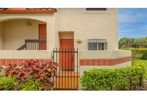 301 Congressional Way 301, Deerfield Beach, FL 33442 Sold 09/12/25