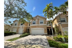 12472 Sw 44th Ct, Miramar