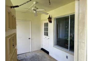 335 Knotty Pine Cir A2, Greenacres, FL 33463 Sold 10/27/25