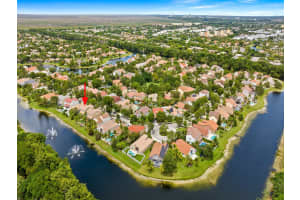301 Cameron Dr, Weston, FL 33326 - MLS#F10515563