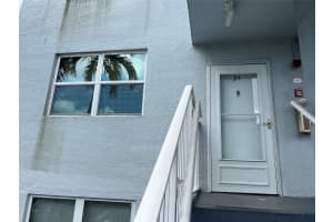 117 Royal Park Drive, Oakland Park, FL 33309 Sold 04/07/26