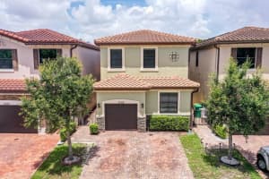 5705 NW 47th Ave, Tamarac, FL 33319 Sold 12/11/25