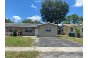 5411 NW 16th Ct, Lauderhill, FL 33313 - MLS#F10515587