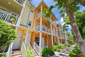 419 SW 13th Ter, Fort Lauderdale, FL 33312 Sold 10/17/25