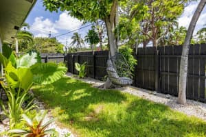 1498 ne 38th, Oakland Park, FL 33334 - MLS#F10515619
