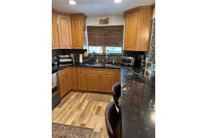 10130 NW 33rd Pl, Sunrise, FL 33351 Sold 10/17/25