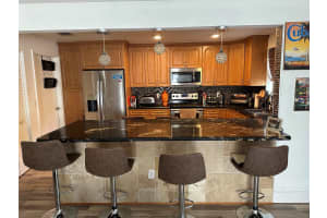 10130 NW 33rd Pl, Sunrise, FL 33351 Sold 10/17/25