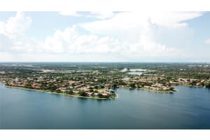 18 Capitol Ct, Deerfield Beach, FL 33442 - MLS#F10515650