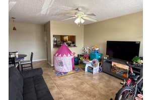 10056 Winding Lake Road, Sunrise, FL 33351 - MLS#F10515658