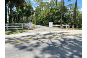 2315 Deer Run Blvd, Loxahatchee, FL 33470 - MLS#F10515681