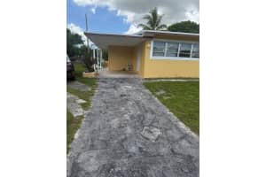 19425 NW 39th Ave, Opa Locka, FL 33055 - MLS#F10515706