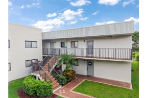 15450 Pembridge Ave 199 Delray Beach, FL 33484 - Off Market