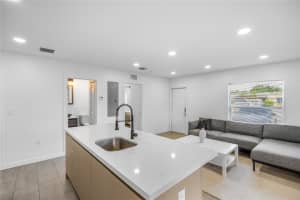 1133 NE 15th Ave 9, Fort Lauderdale, FL 33304 - MLS#F10515739