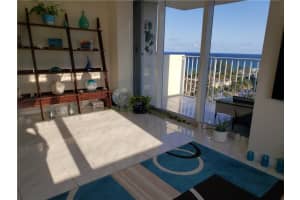 111 Briny Avenue, Pompano Beach, FL 33062 - MLS#F10515759