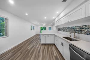 3433 NE 13th Ave, Oakland Park, FL 33334 - MLS#F10515778