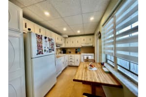 4140 NW 44th Ave 211, Lauderdale Lakes, FL 33319 - MLS#F10515797