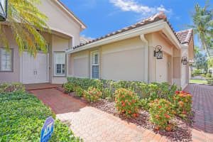 6748 NW 110th Way, Parkland, FL 33076 - MLS#F10515810