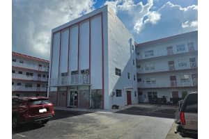 4000 NW 44 Ave 210, Lauderdale Lakes, FL 33319 - MLS#F10515825