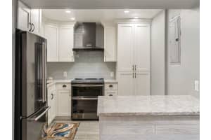2000 S Ocean Blvd LF, Lauderdale By The Sea, FL 33062 - MLS#F10515827